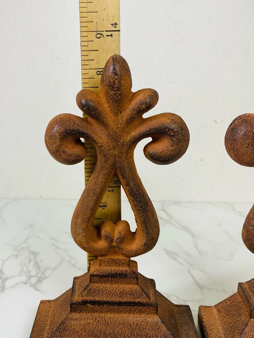Southern Living At Home Rustic Brown Fleur-de-Lis Bookends vintage cast iron